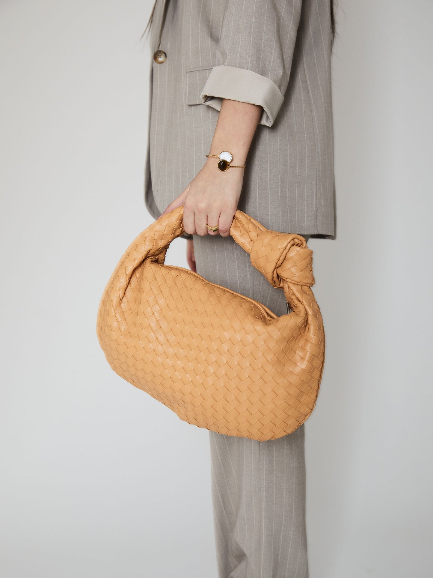 Silva Bag - Apricot